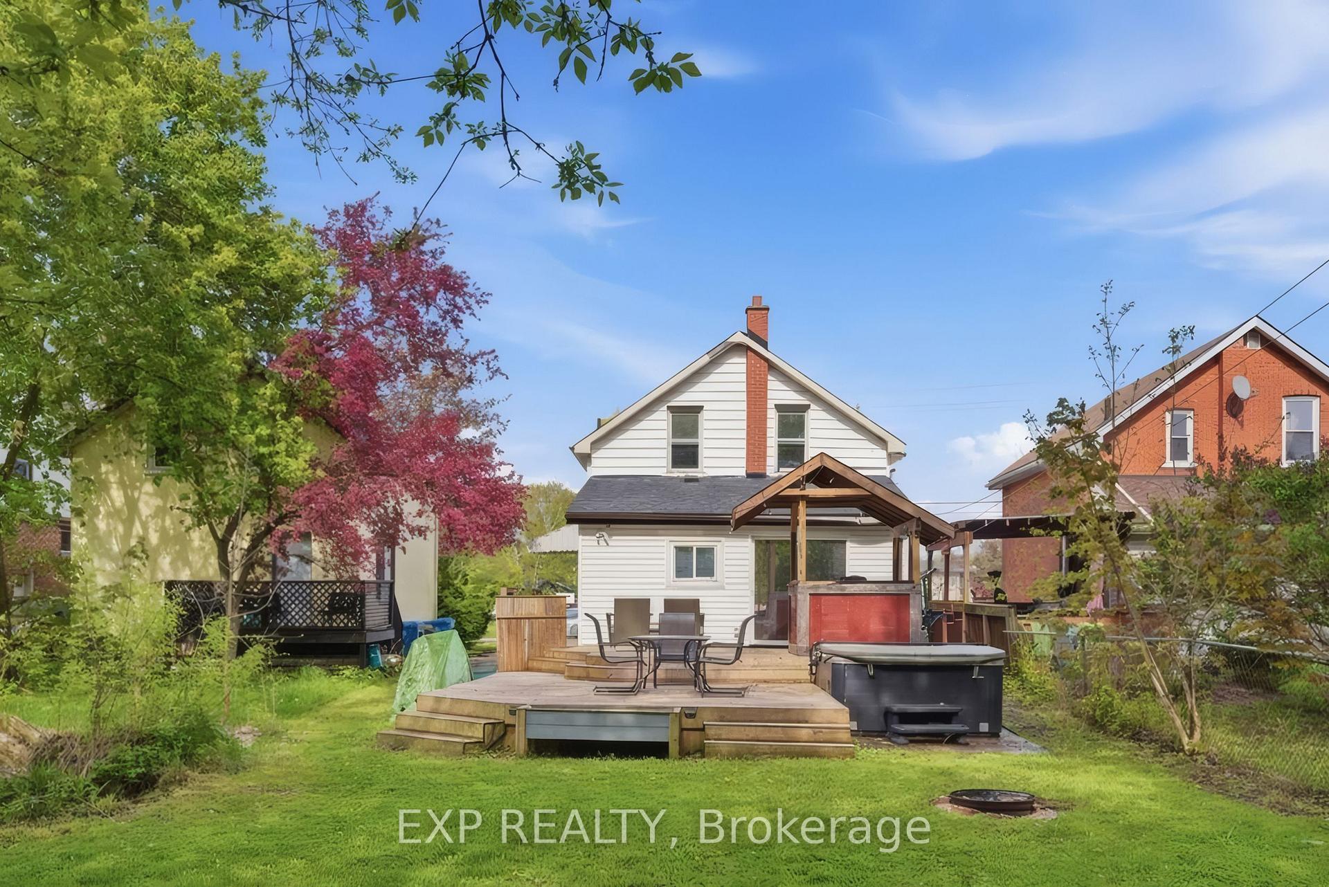 Photo 37 of 572 Downie Street, Stratford — HOMEH