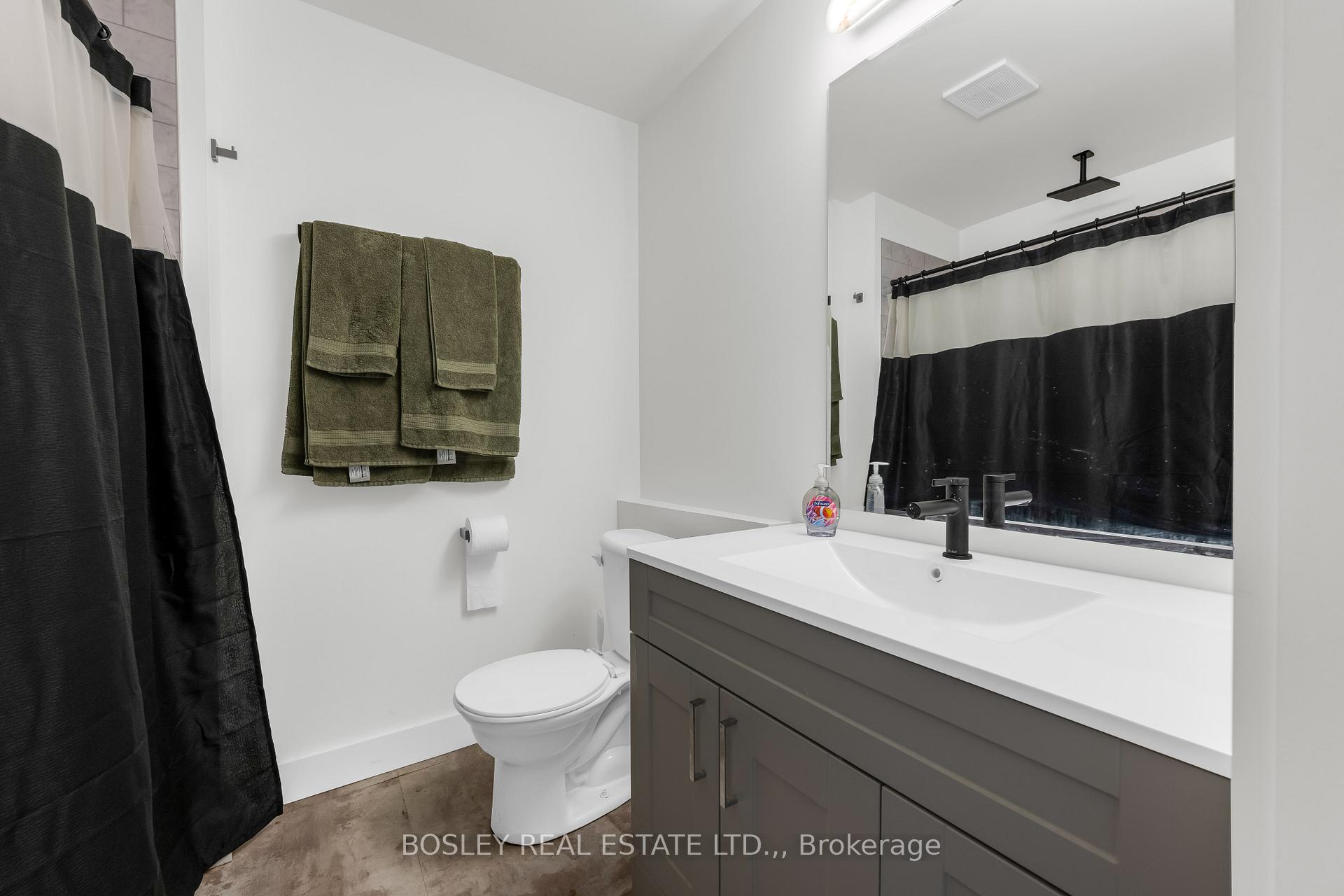 Photo 22 of 32 Grandview Drive, St. Catharines, Port Weller — HOMEH