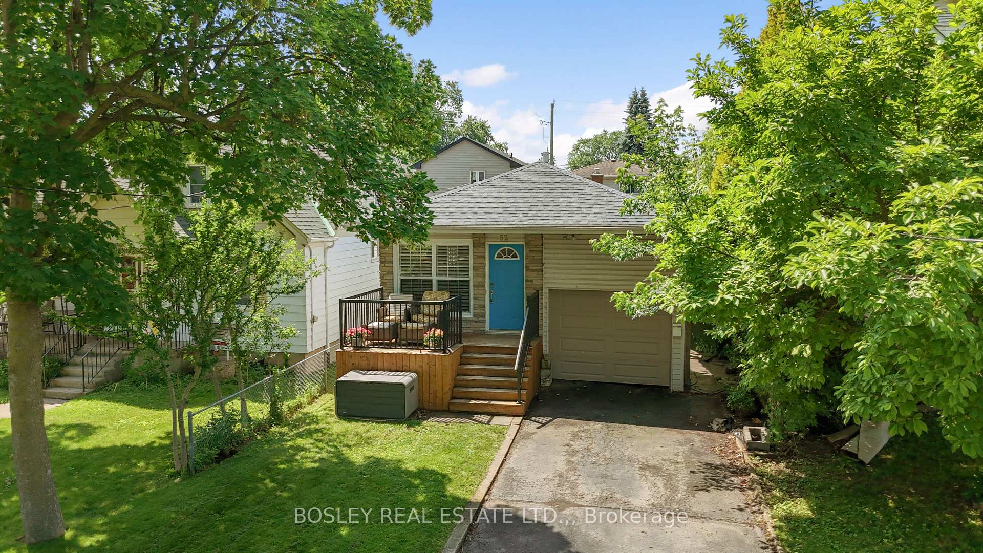 Photo 28 of 32 Grandview Drive, St. Catharines, Port Weller — HOMEH