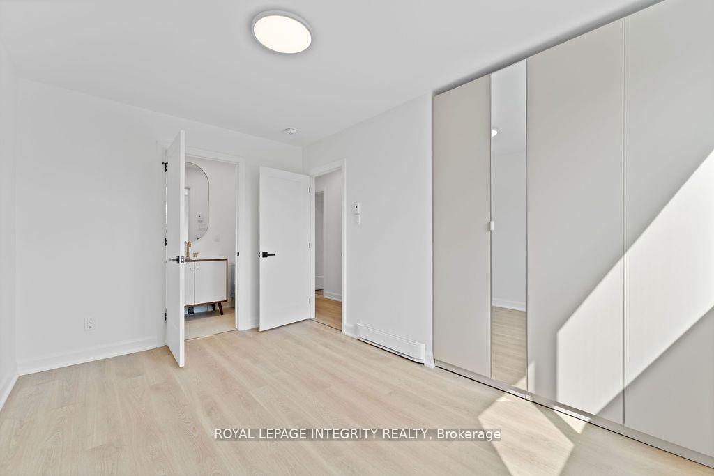Photo 17 of Unit A, 96 Fieldrow Street, Ottawa, Meadowlands/Crestview — HOMEH