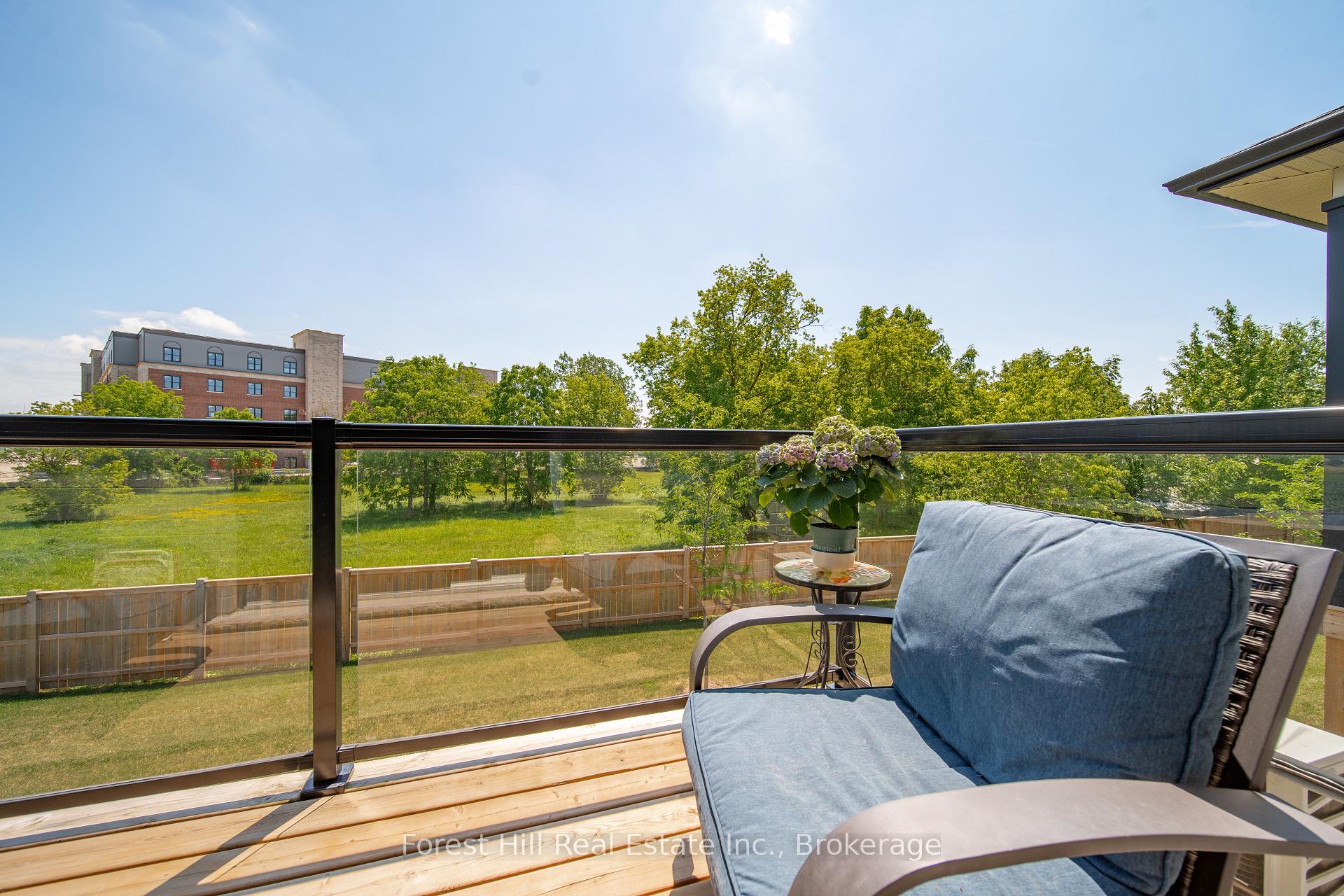 Photo 22 of Unit 21, 3202 Vivian Line, Stratford — HOMEH
