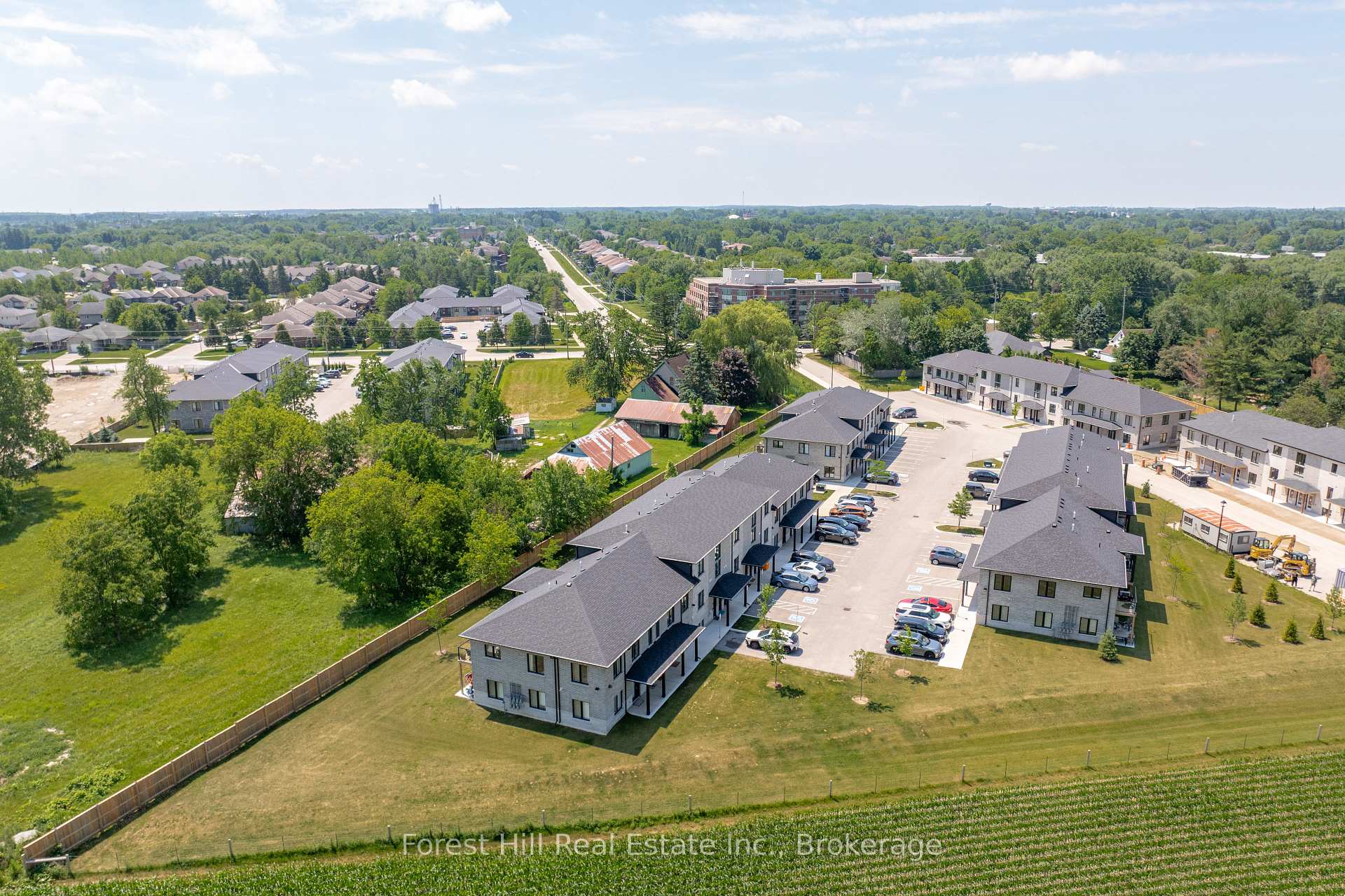 Photo 35 of Unit 21, 3202 Vivian Line, Stratford — HOMEH