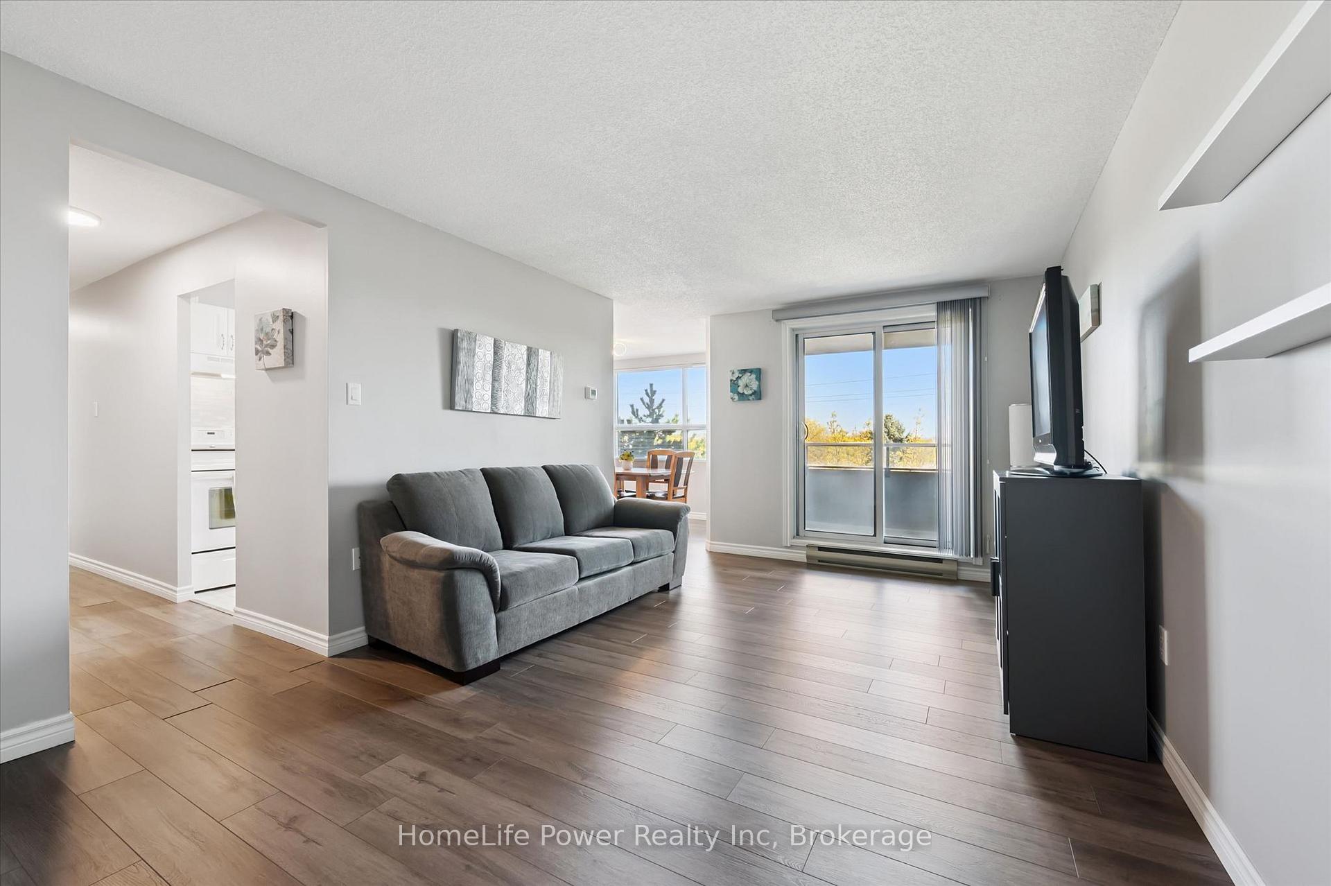 Photo 14 of Unit 403, 200 Jamieson Parkway, Cambridge, Grow Community Centre — HOMEH