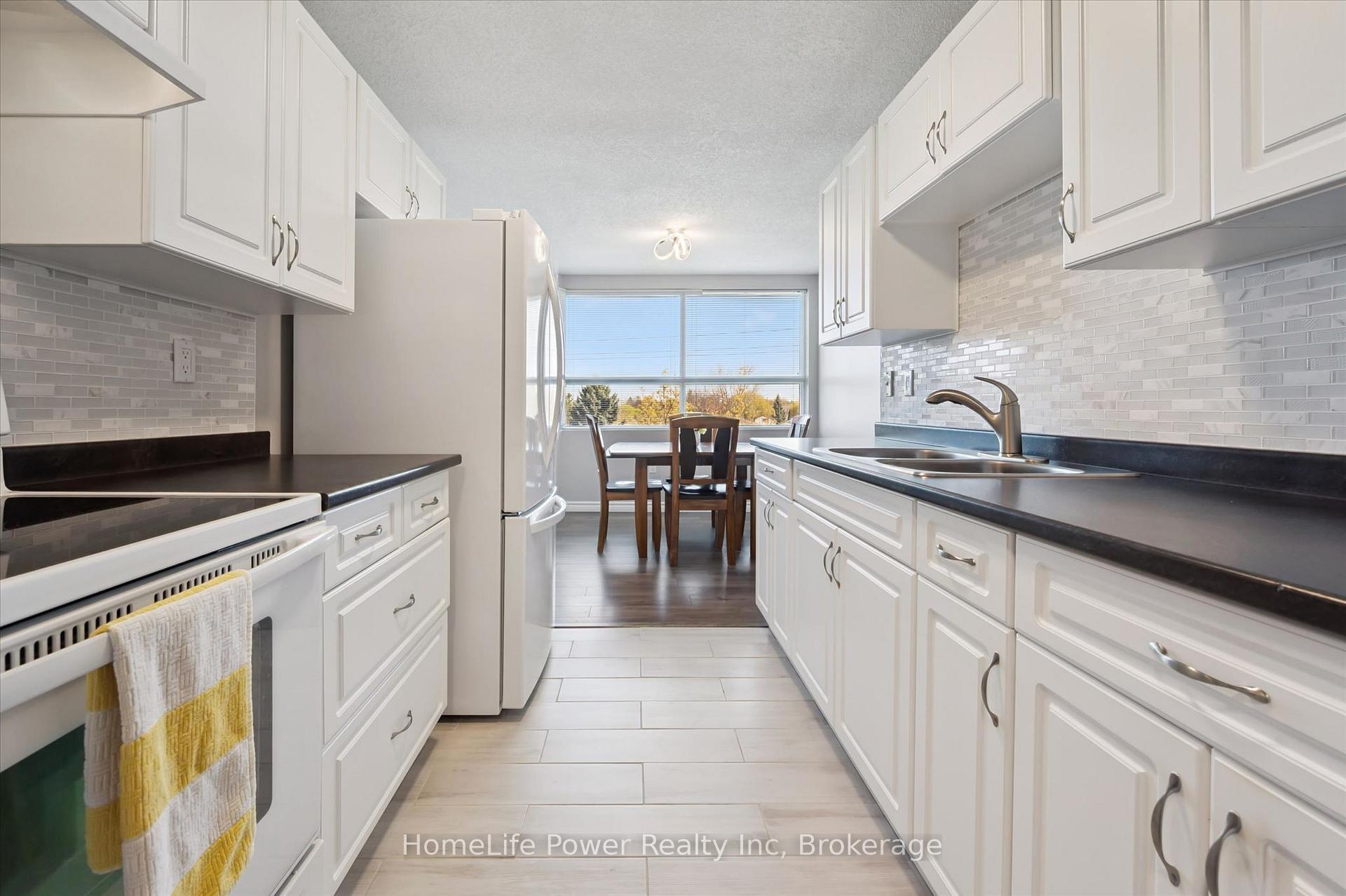 Photo 20 of Unit 403, 200 Jamieson Parkway, Cambridge, Grow Community Centre — HOMEH