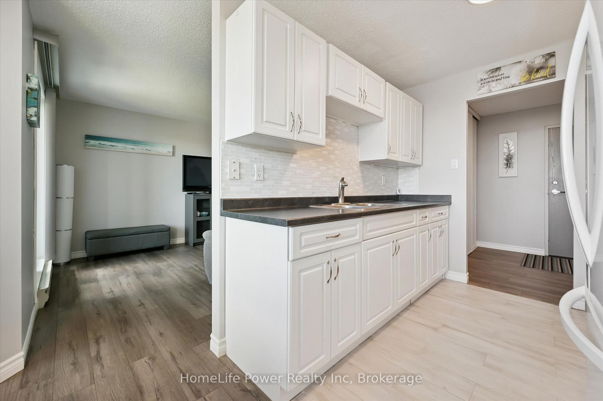 Photo 22 of Unit 403, 200 Jamieson Parkway, Cambridge, Grow Community Centre — HOMEH