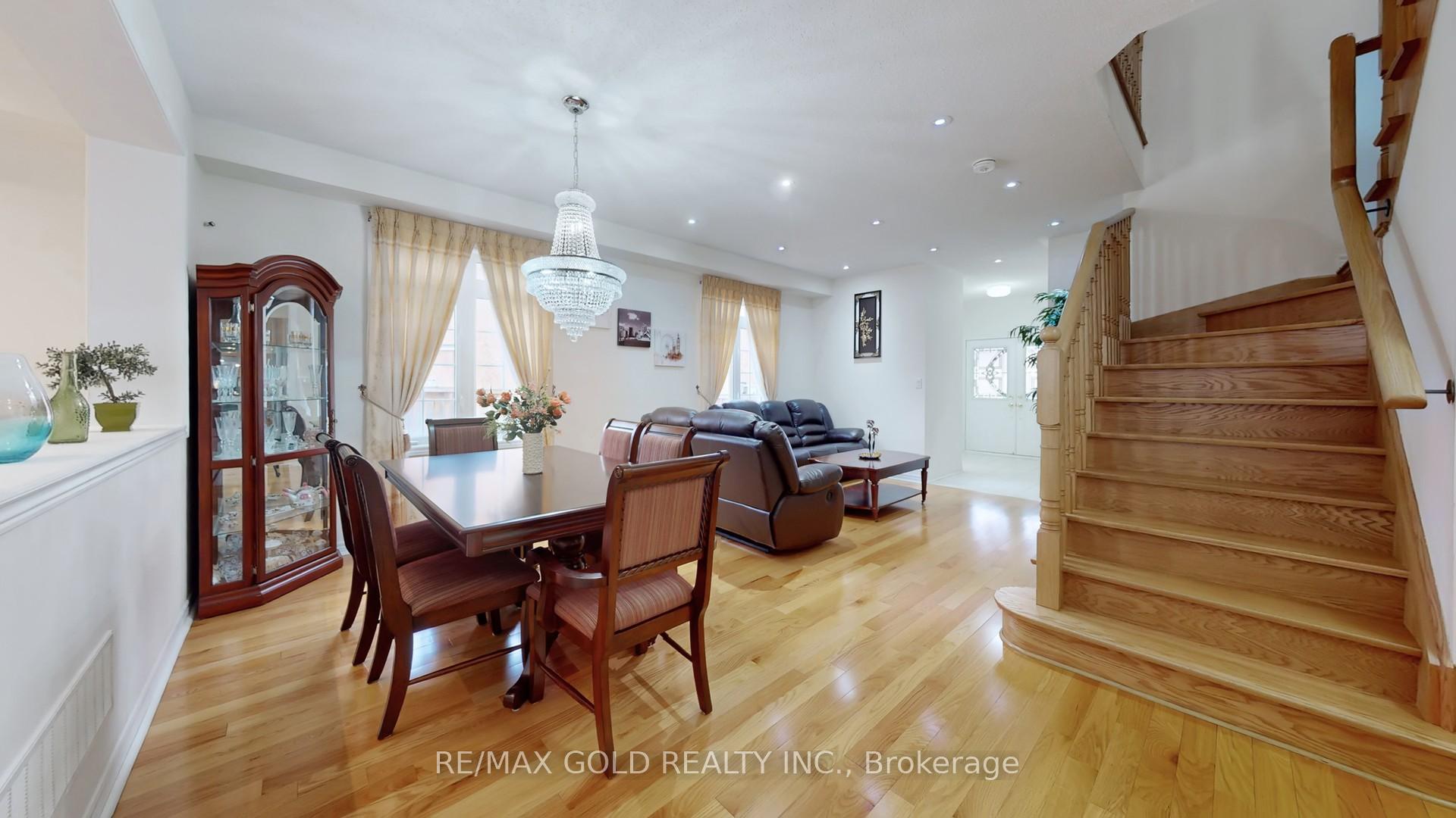 Photo 11 of 18 Kawana Road, Brampton, Bram West — HOMEH