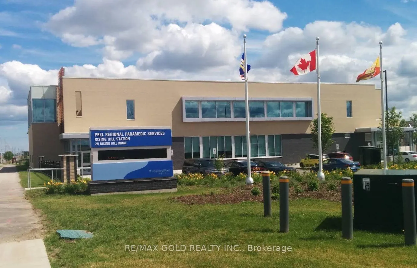 Photo 53 of 18 Kawana Road, Brampton, Bram West — HOMEH