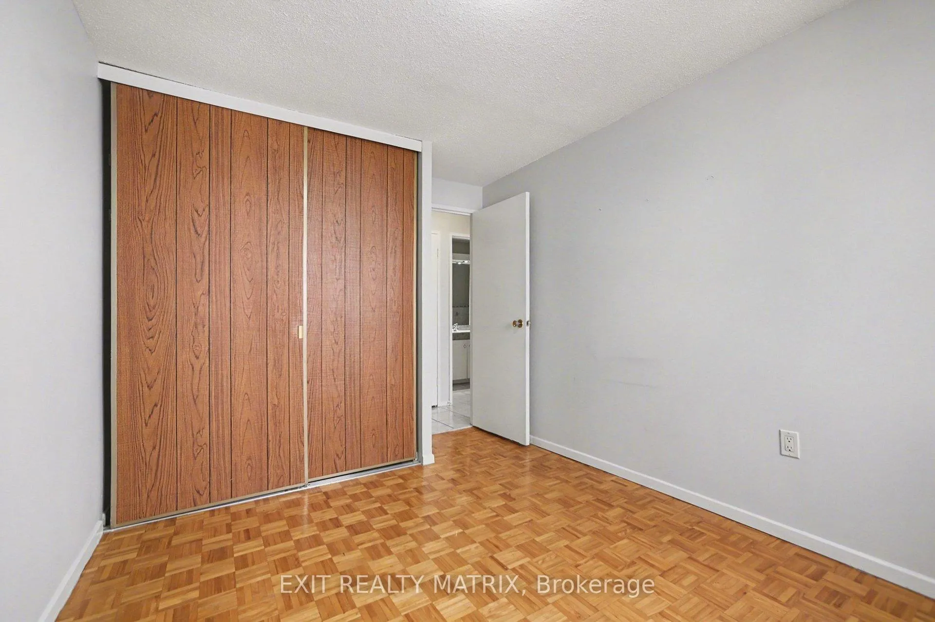 Photo 19 of Unit 1021, 3100 Carling Avenue, Ottawa, Bayshore — HOMEH