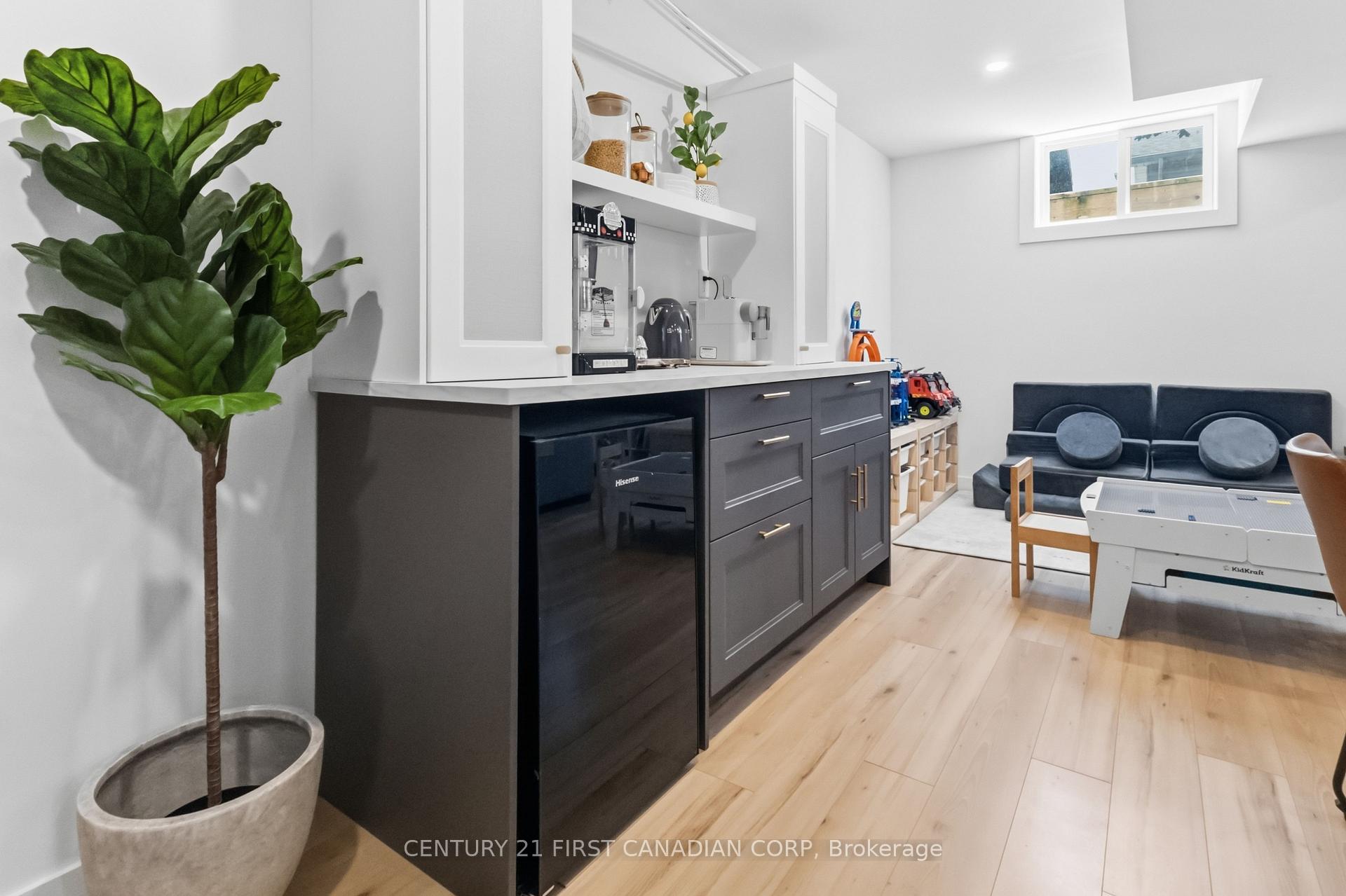 Photo 34 of 30 Trapper Street, London, East P — HOMEH
