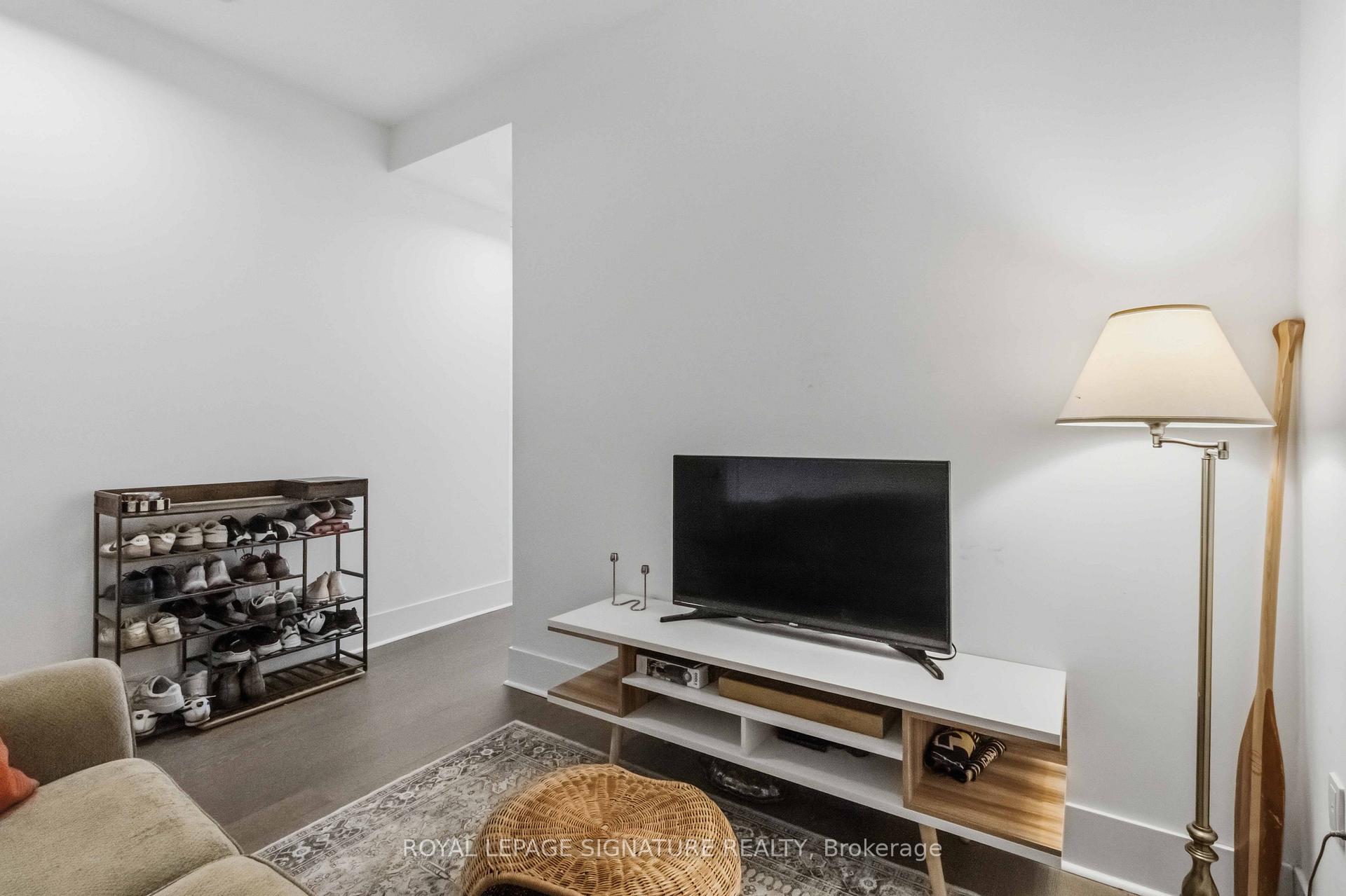 Photo 8 of Unit 518, 29 Queens Quay E, Toronto, Waterfront Communities — HOMEH