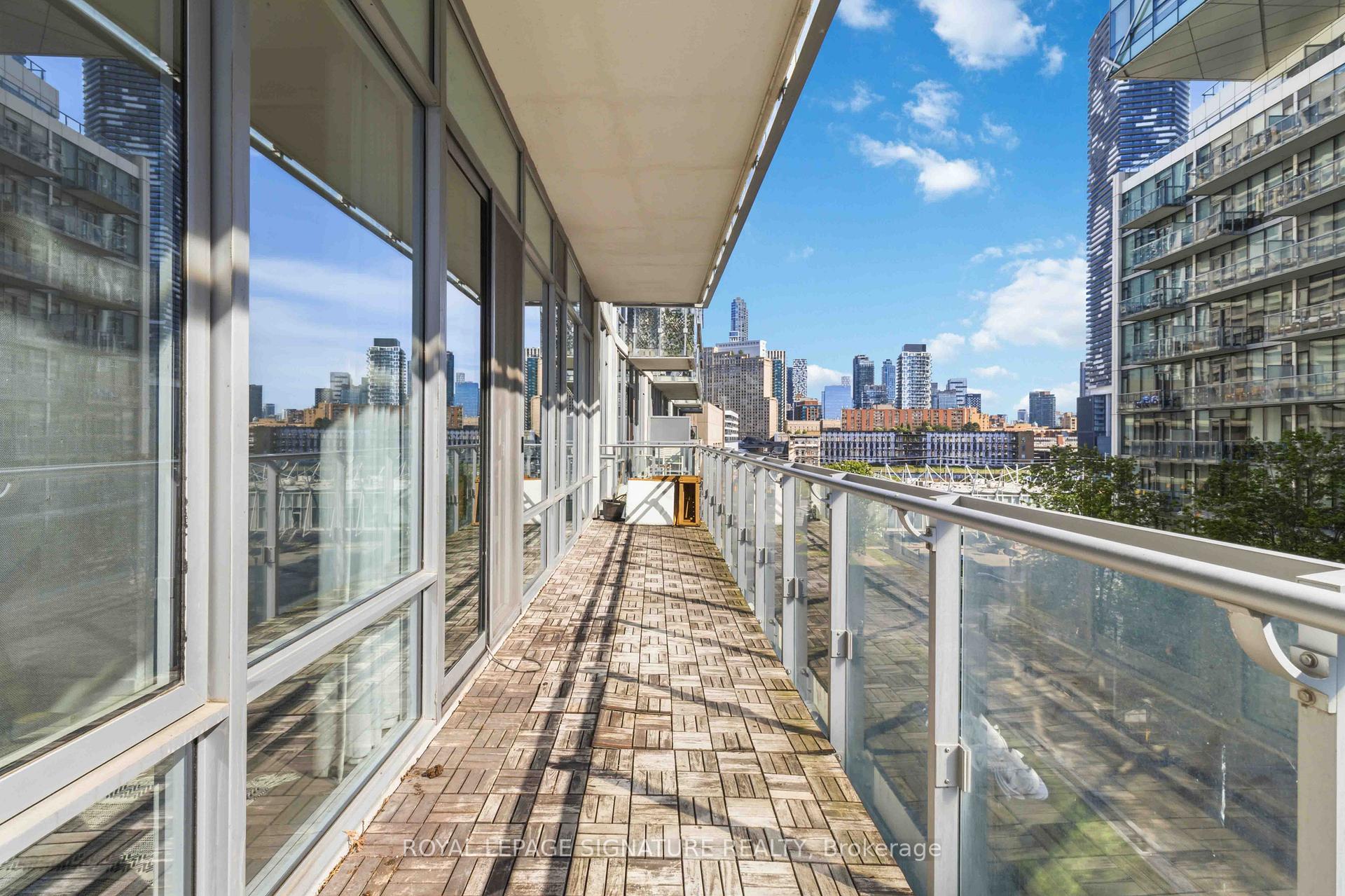 Photo 19 of Unit 518, 29 Queens Quay E, Toronto, Waterfront Communities — HOMEH