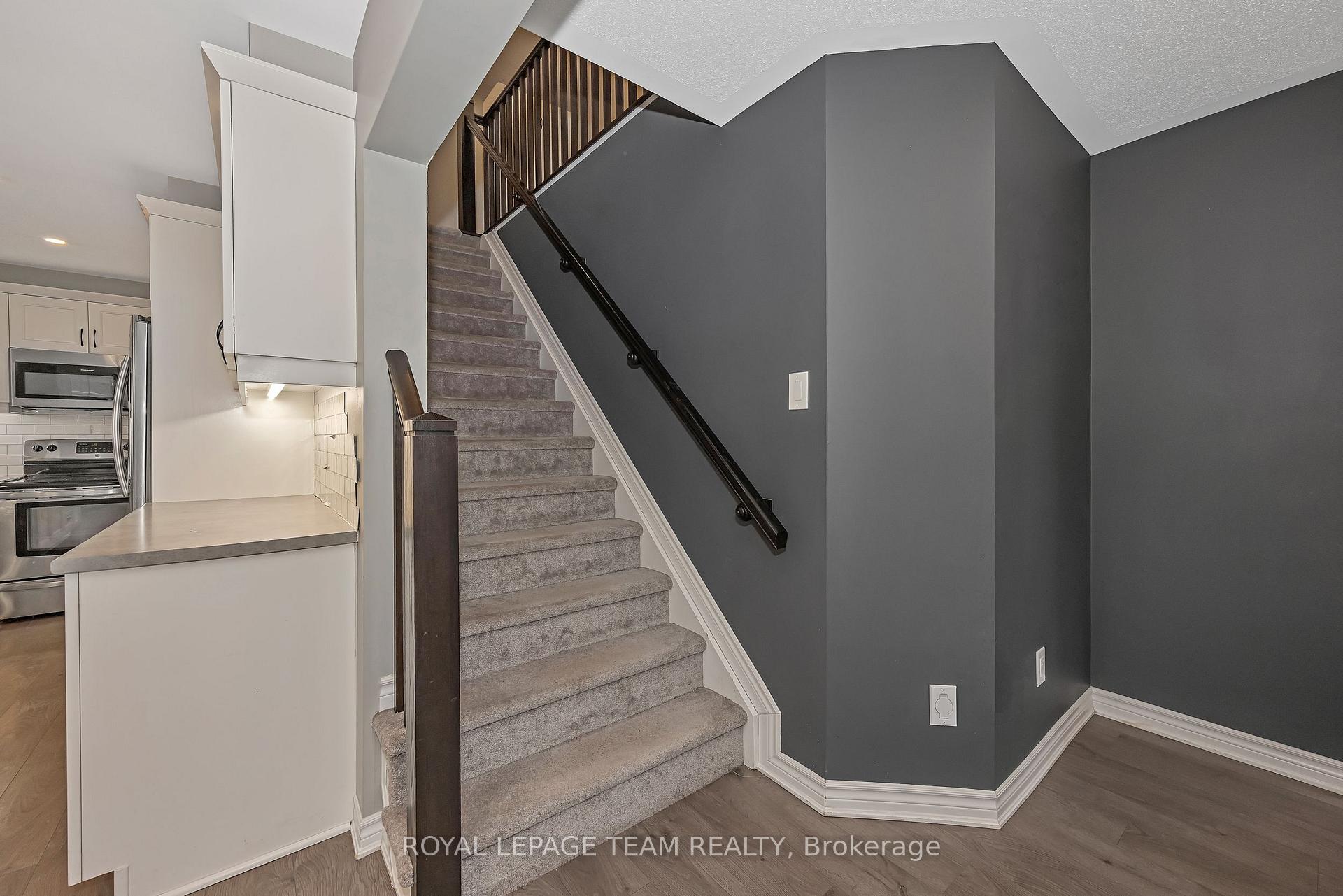 Photo 19 of 659 Pearl Dace Crescent, Ottawa, Barrhaven - Half Moon Bay — HOMEH