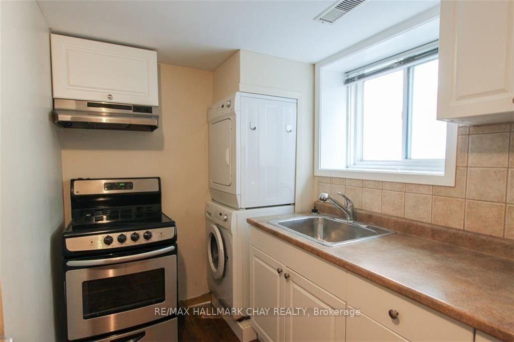 Photo 2 of Unit Basement, 115 Collier Street, Barrie, City Centre — HOMEH