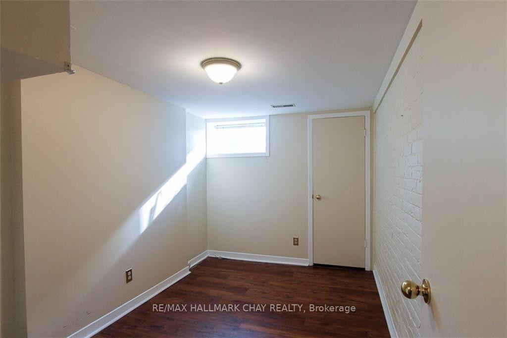 Photo 3 of Unit Basement, 115 Collier Street, Barrie, City Centre — HOMEH