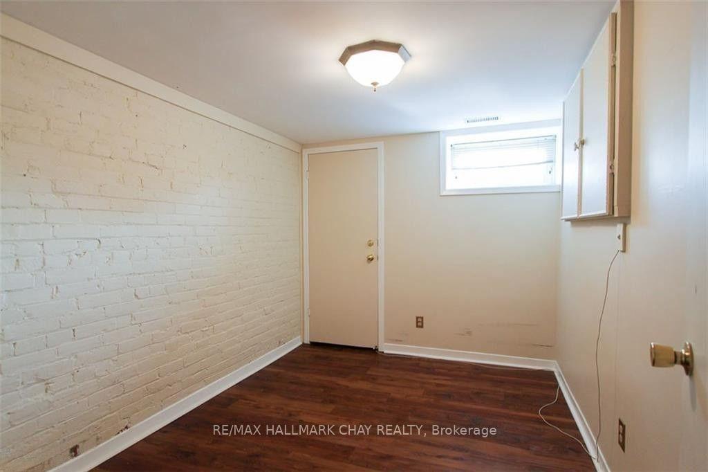 Photo 4 of Unit Basement, 115 Collier Street, Barrie, City Centre — HOMEH