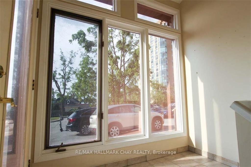 Photo 6 of Unit Basement, 115 Collier Street, Barrie, City Centre — HOMEH