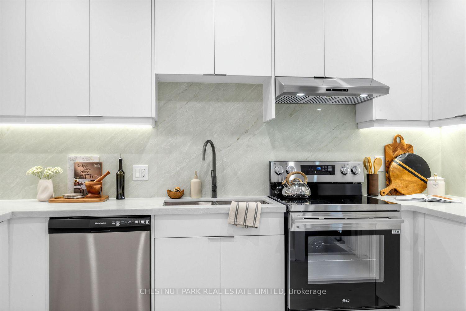 Photo 14 of 89 Dearbourne Avenue, Toronto, North Riverdale — HOMEH