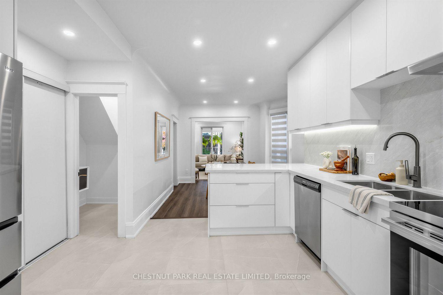 Photo 16 of 89 Dearbourne Avenue, Toronto, North Riverdale — HOMEH
