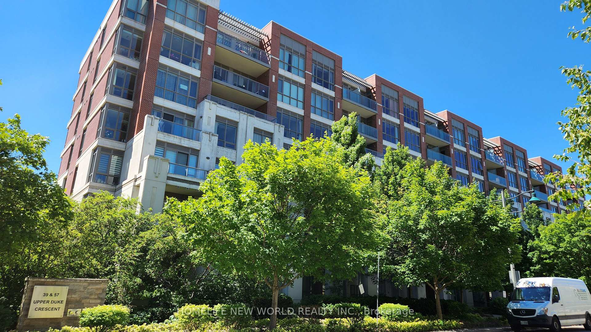 Photo of Unit 507, 39 Upper Duke Crescent