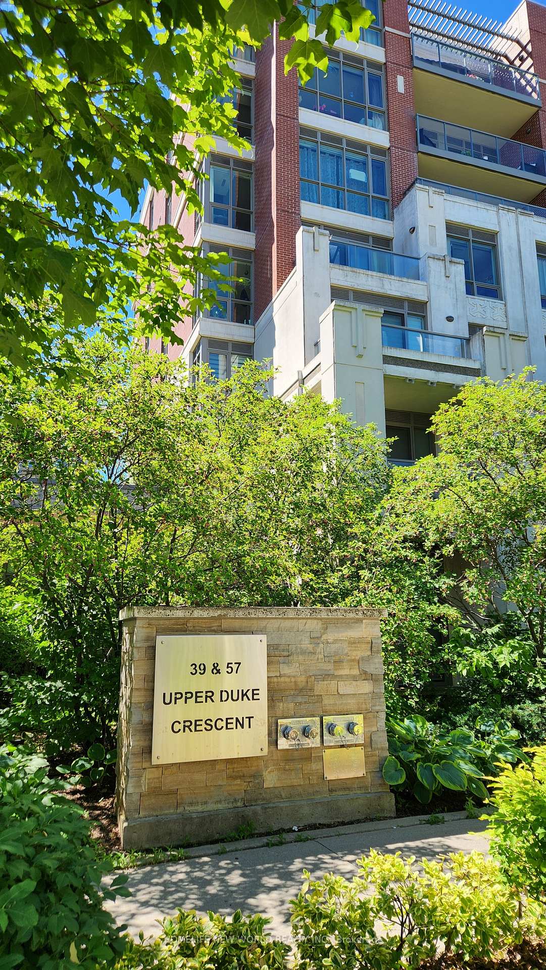 Photo 2 of Unit 507, 39 Upper Duke Crescent, Markham, Unionville — HOMEH