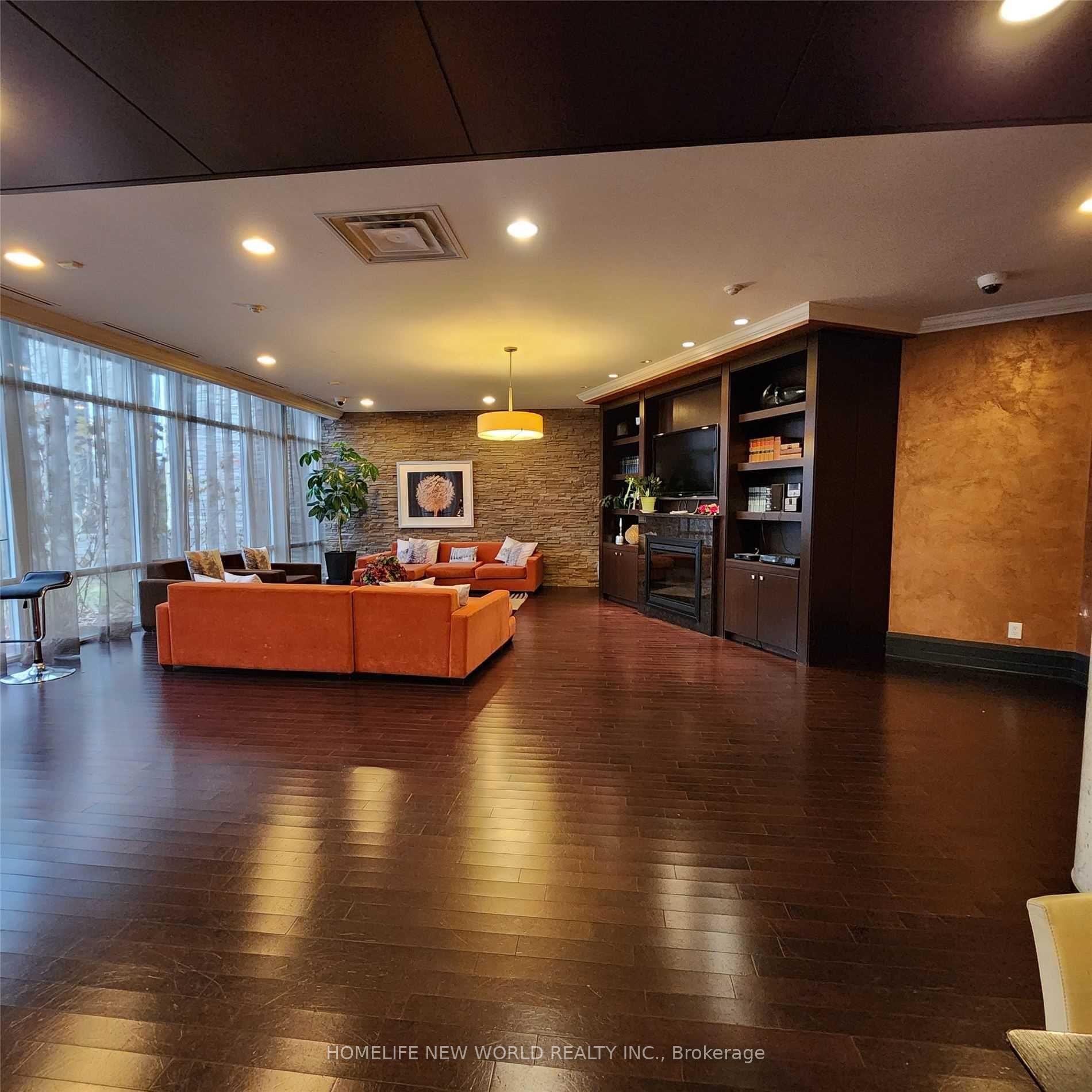 Photo 7 of Unit 507, 39 Upper Duke Crescent, Markham, Unionville — HOMEH