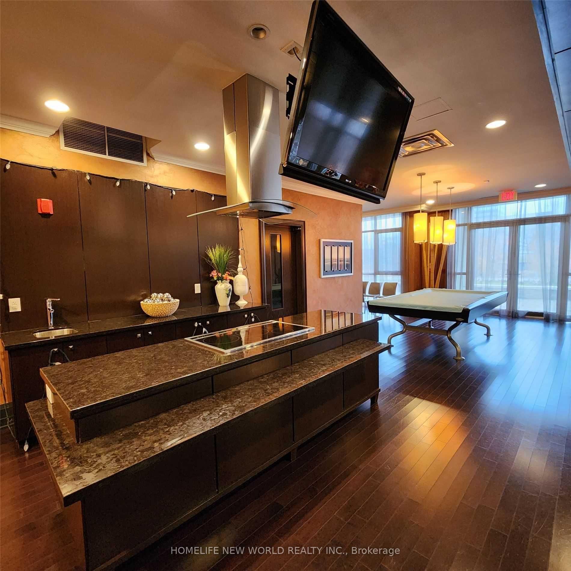 Photo 8 of Unit 507, 39 Upper Duke Crescent, Markham, Unionville — HOMEH