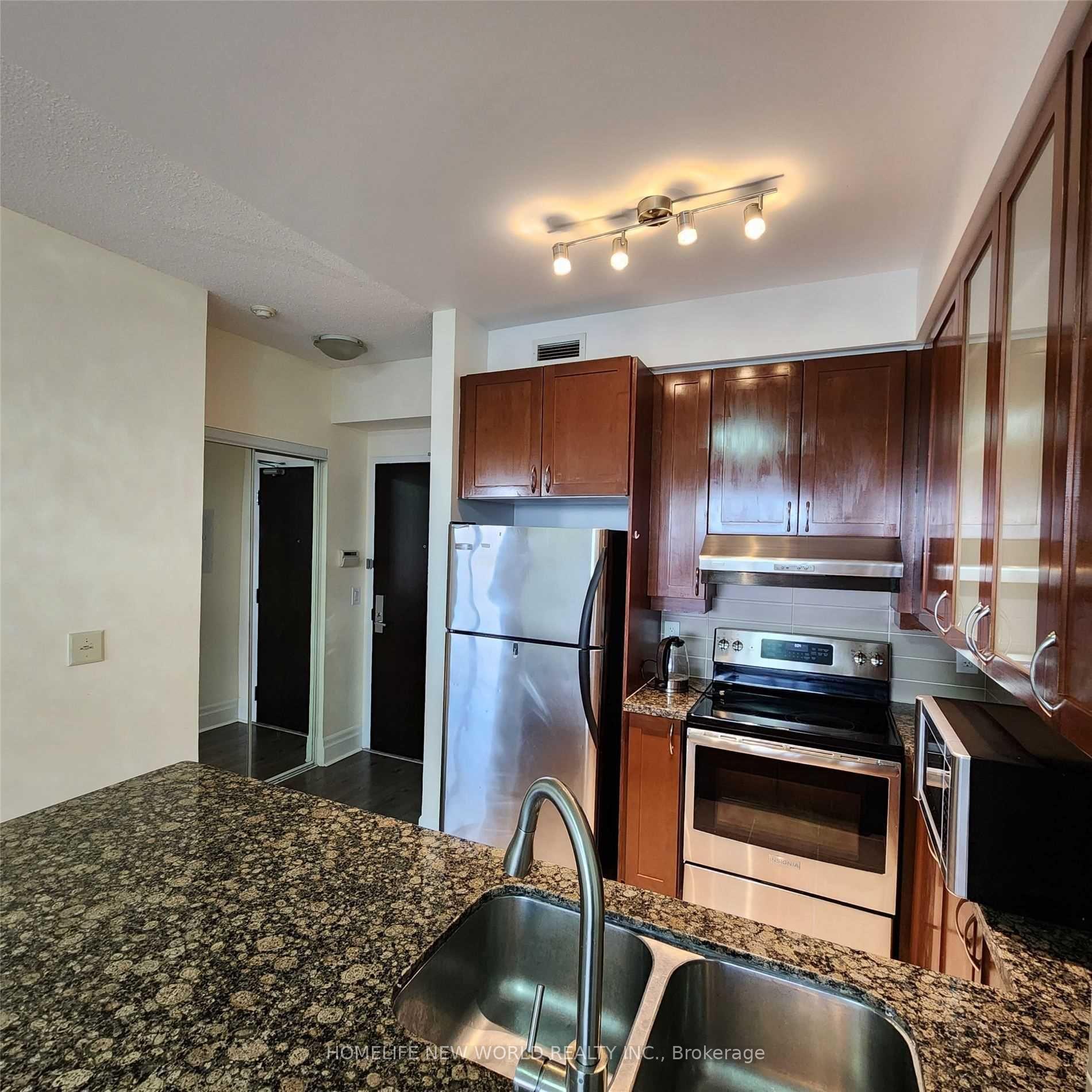Photo 13 of Unit 507, 39 Upper Duke Crescent, Markham, Unionville — HOMEH