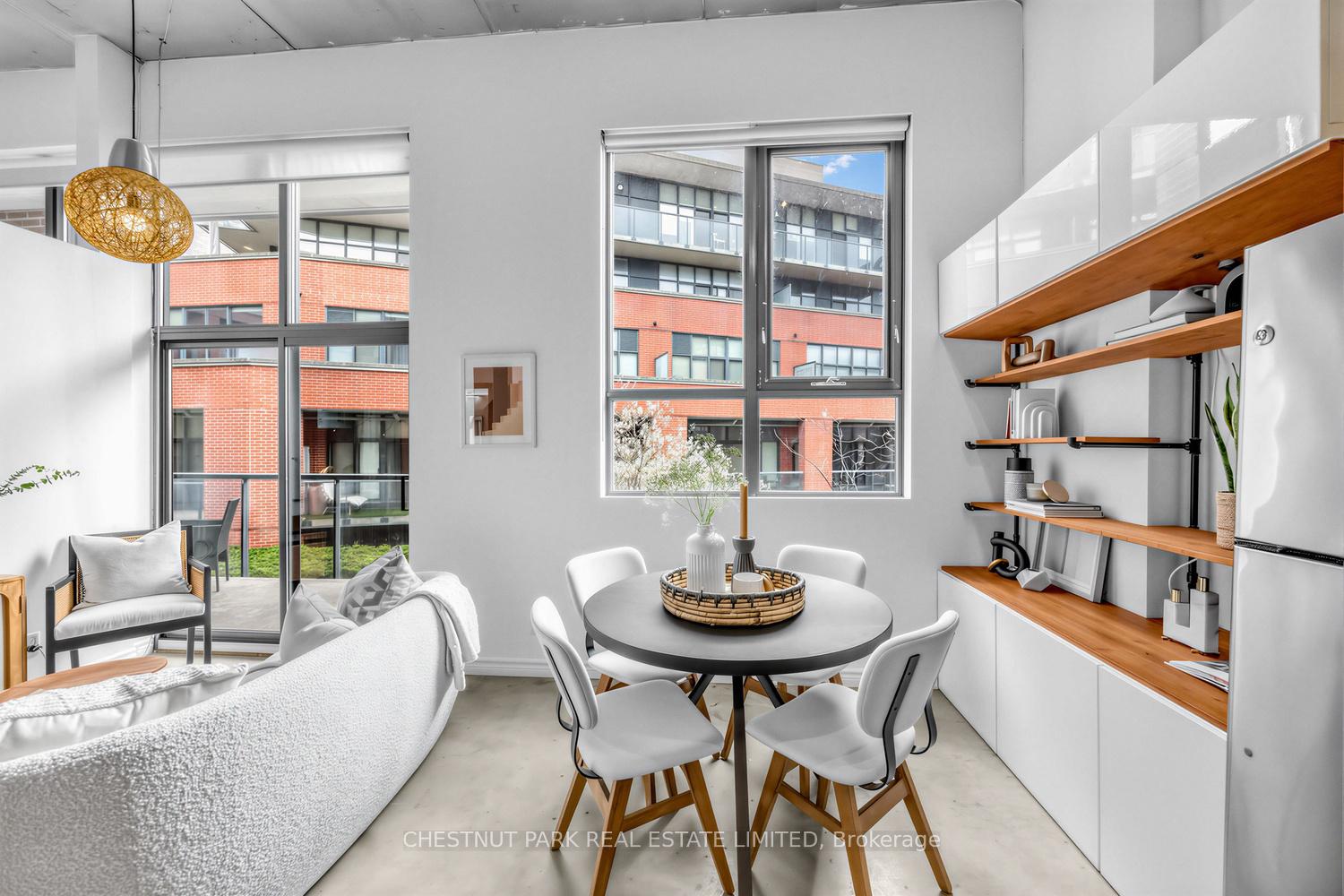 Photo 11 of Unit 301, 363 Sorauren Avenue, Toronto, Roncesvalles — HOMEH