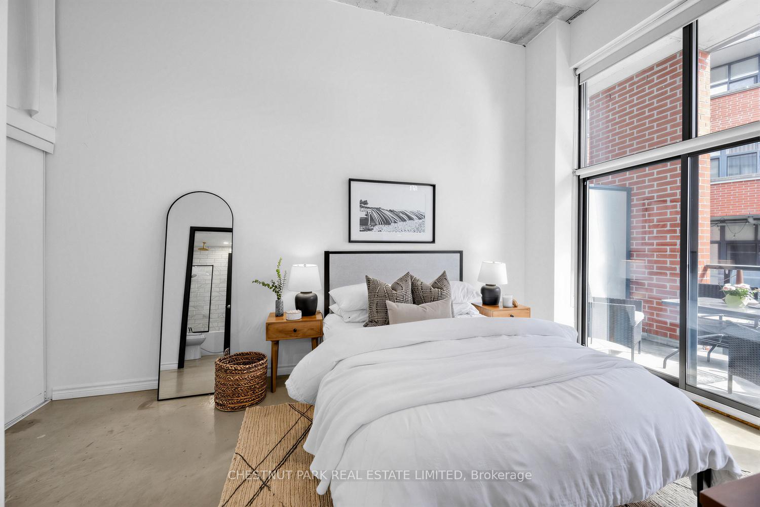 Photo 19 of Unit 301, 363 Sorauren Avenue, Toronto, Roncesvalles — HOMEH
