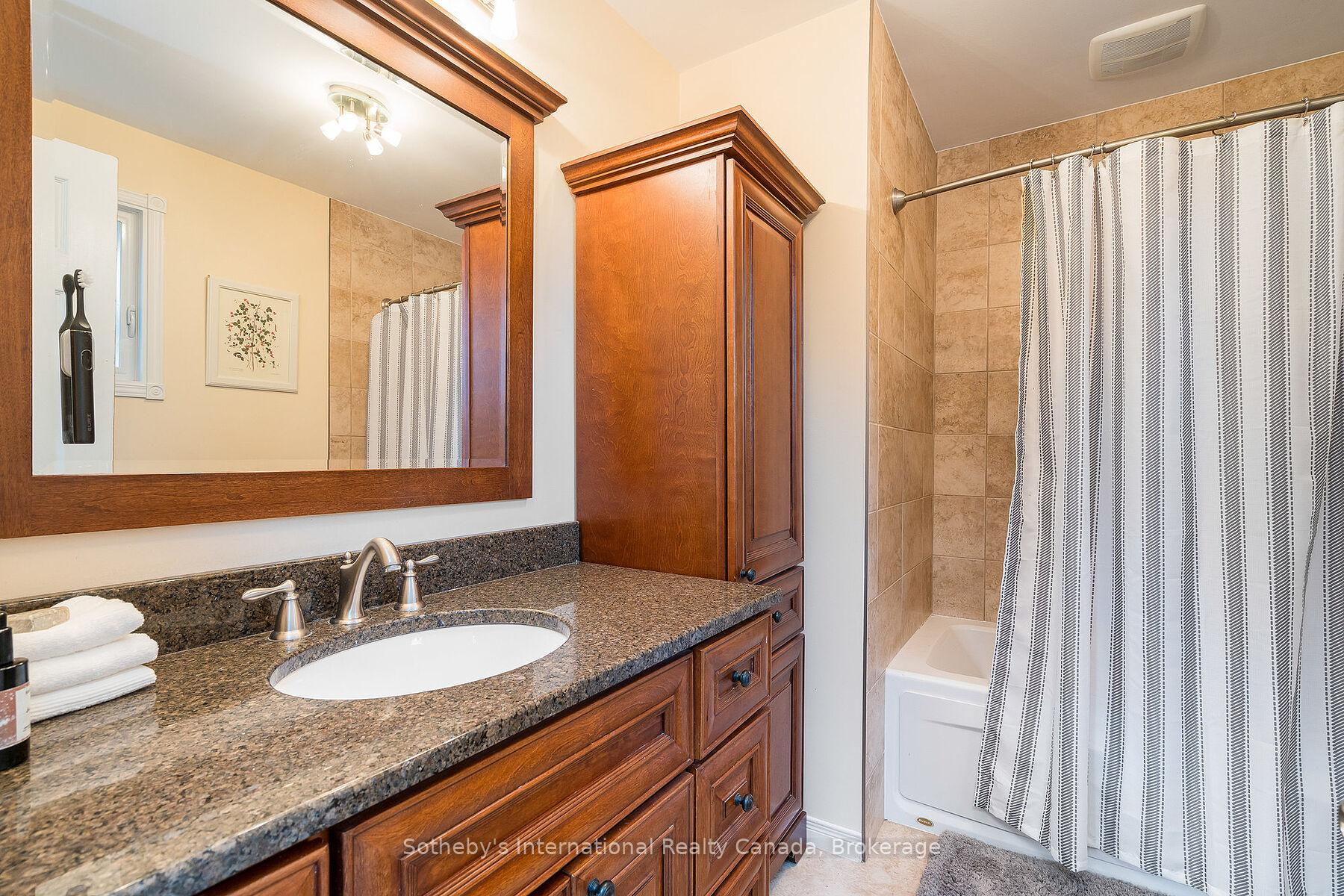 Photo 16 of 126 Brambel Road, Oro-Medonte, Shanty Bay — HOMEH