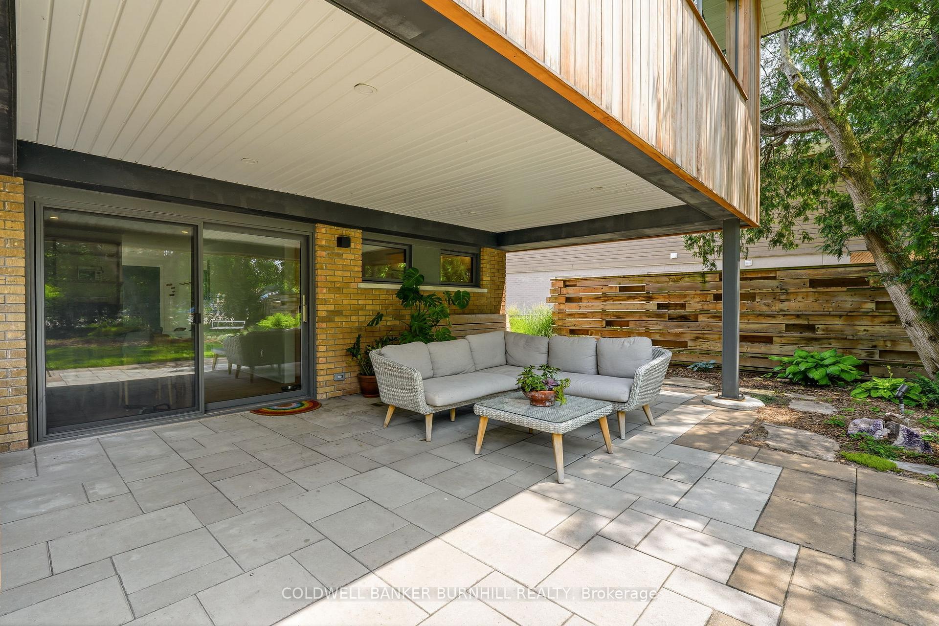 Photo 38 of 332 Newbold Court, Burlington, Brant — HOMEH