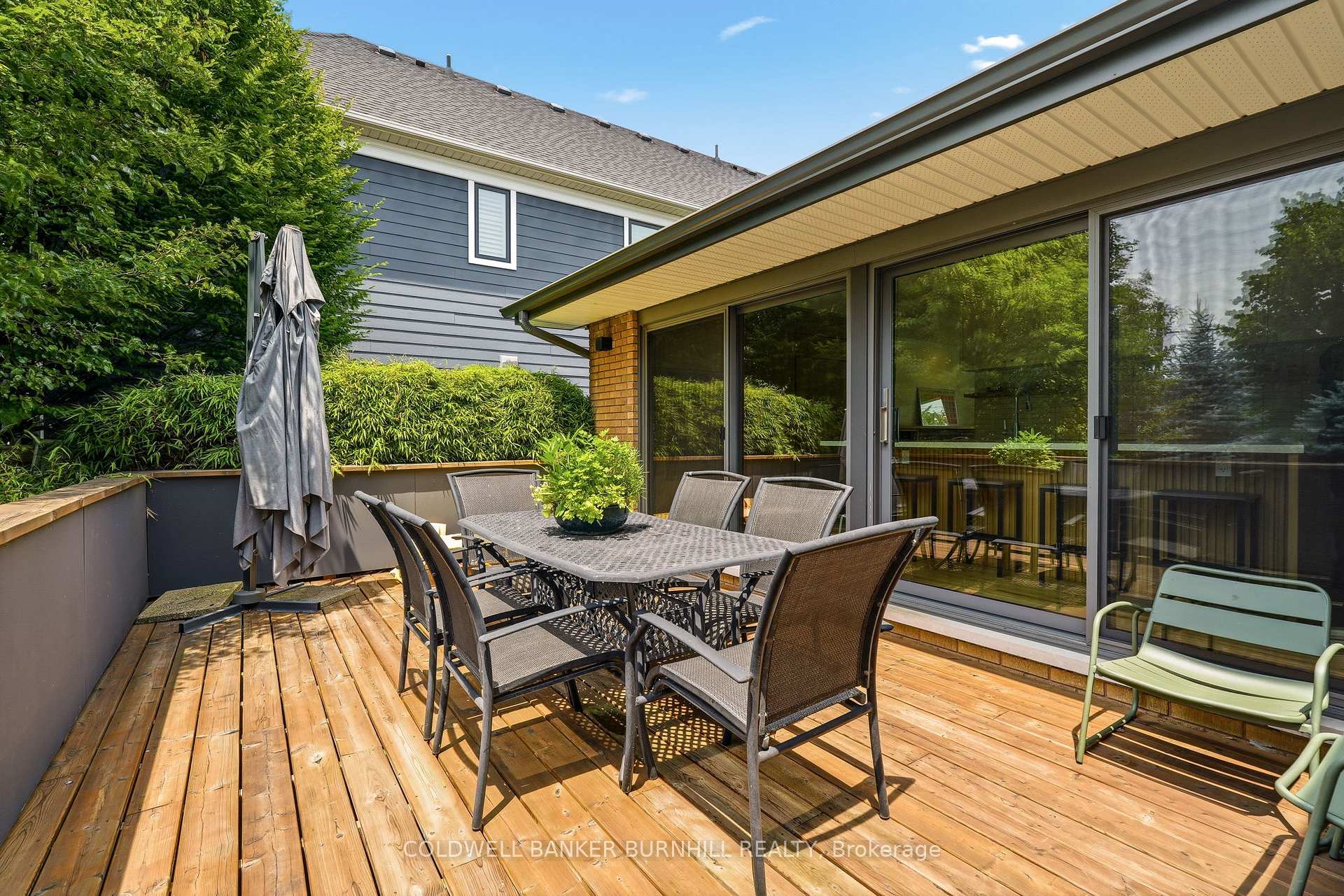 Photo 40 of 332 Newbold Court, Burlington, Brant — HOMEH