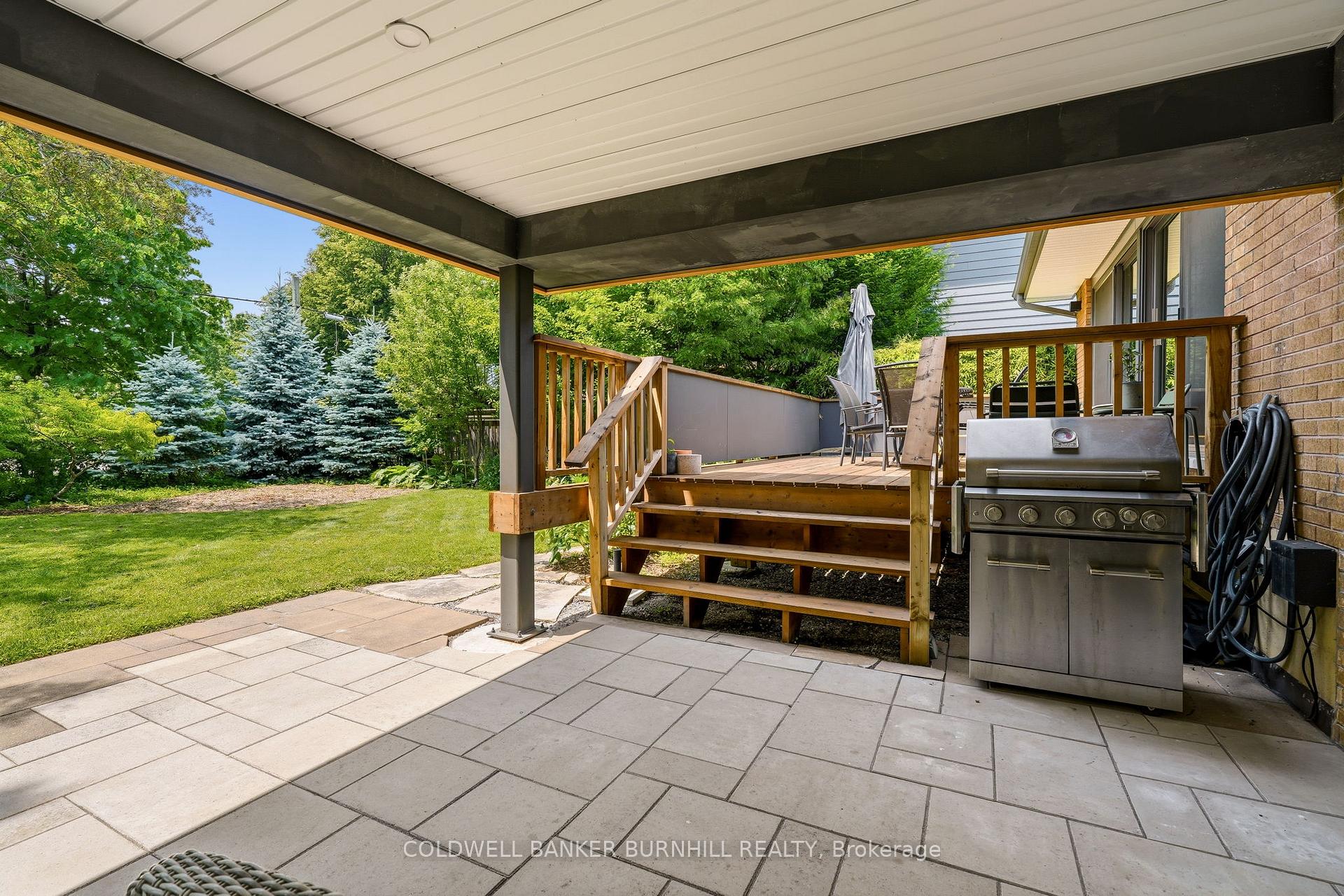 Photo 42 of 332 Newbold Court, Burlington, Brant — HOMEH