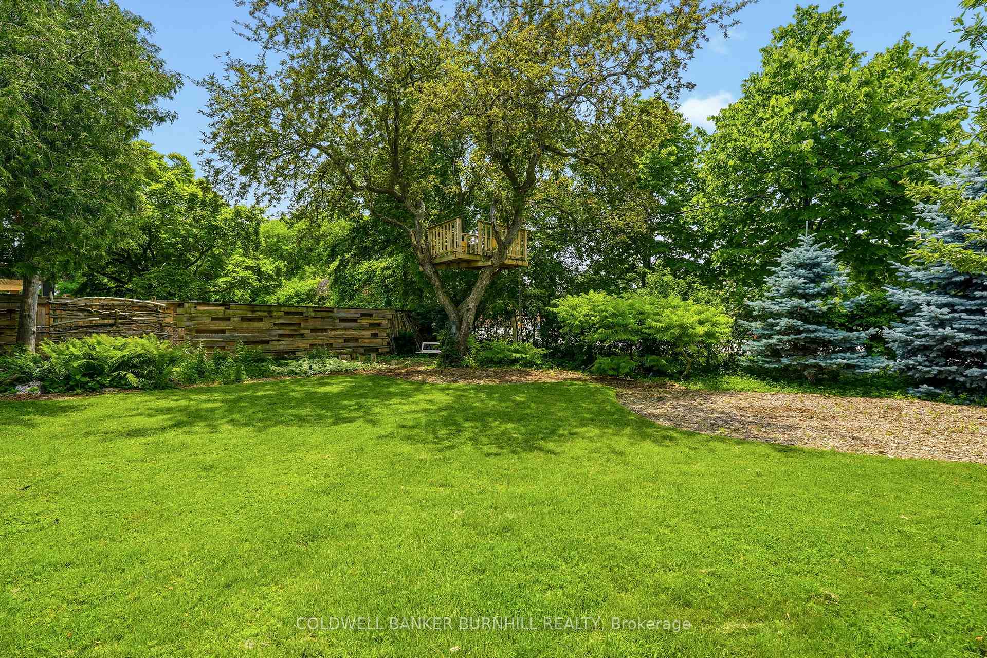 Photo 43 of 332 Newbold Court, Burlington, Brant — HOMEH