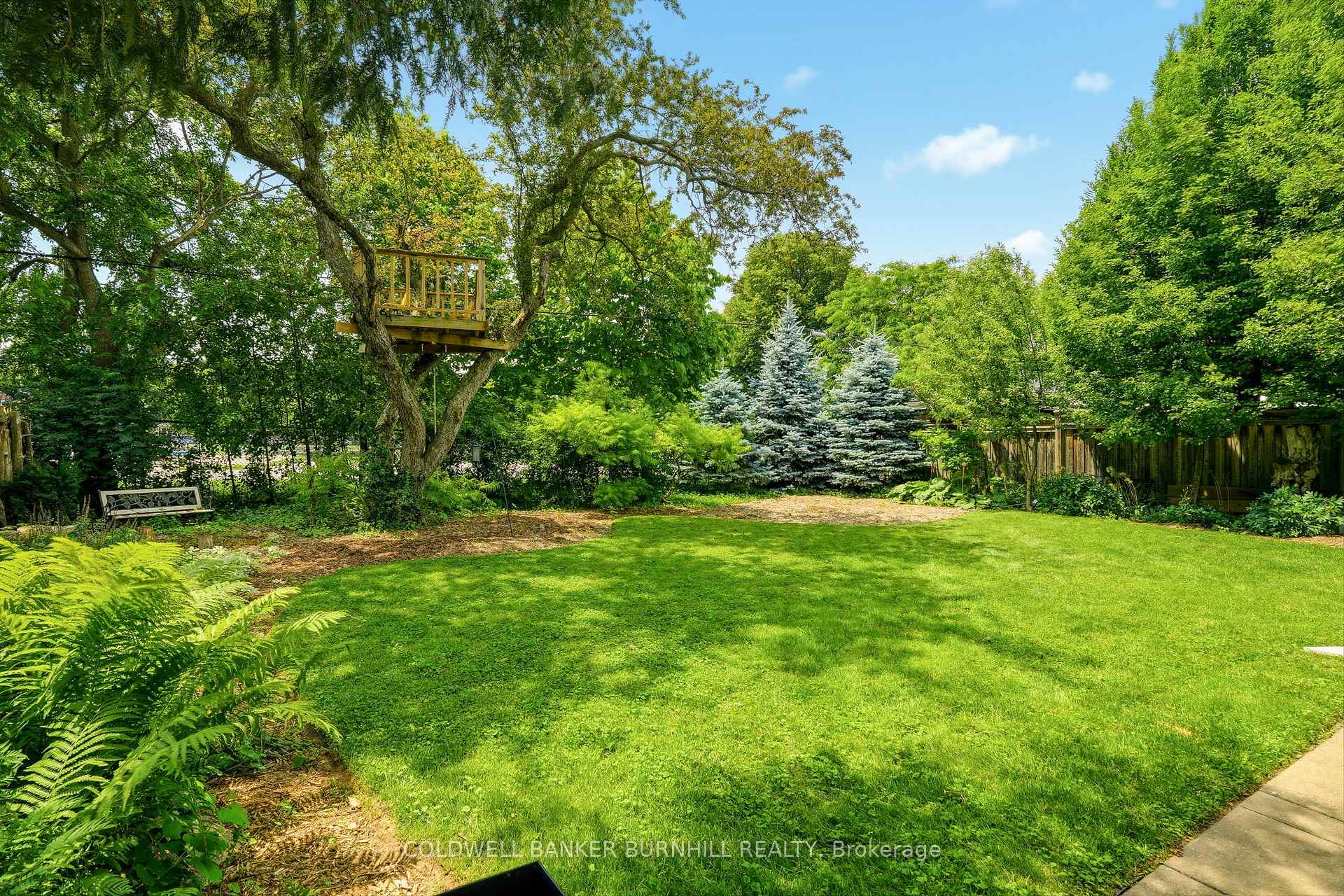 Photo 45 of 332 Newbold Court, Burlington, Brant — HOMEH