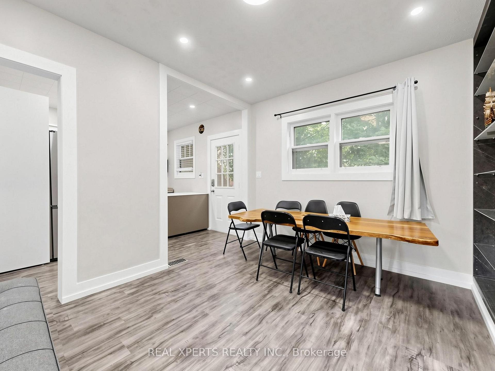 Photo 11 of 4564 Fourth Avenue, Niagara Falls, Cherrywood — HOMEH