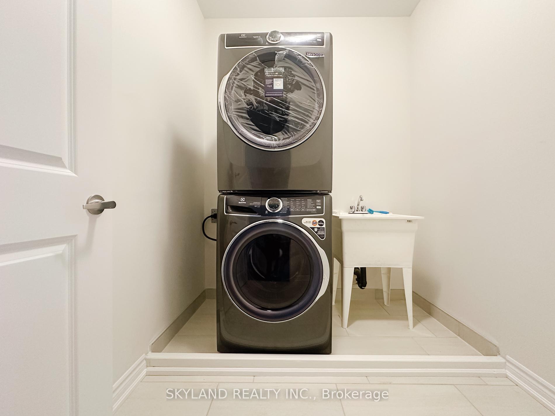 Photo 14 of 33 Del Ray Crescent, Wasaga Beach — HOMEH