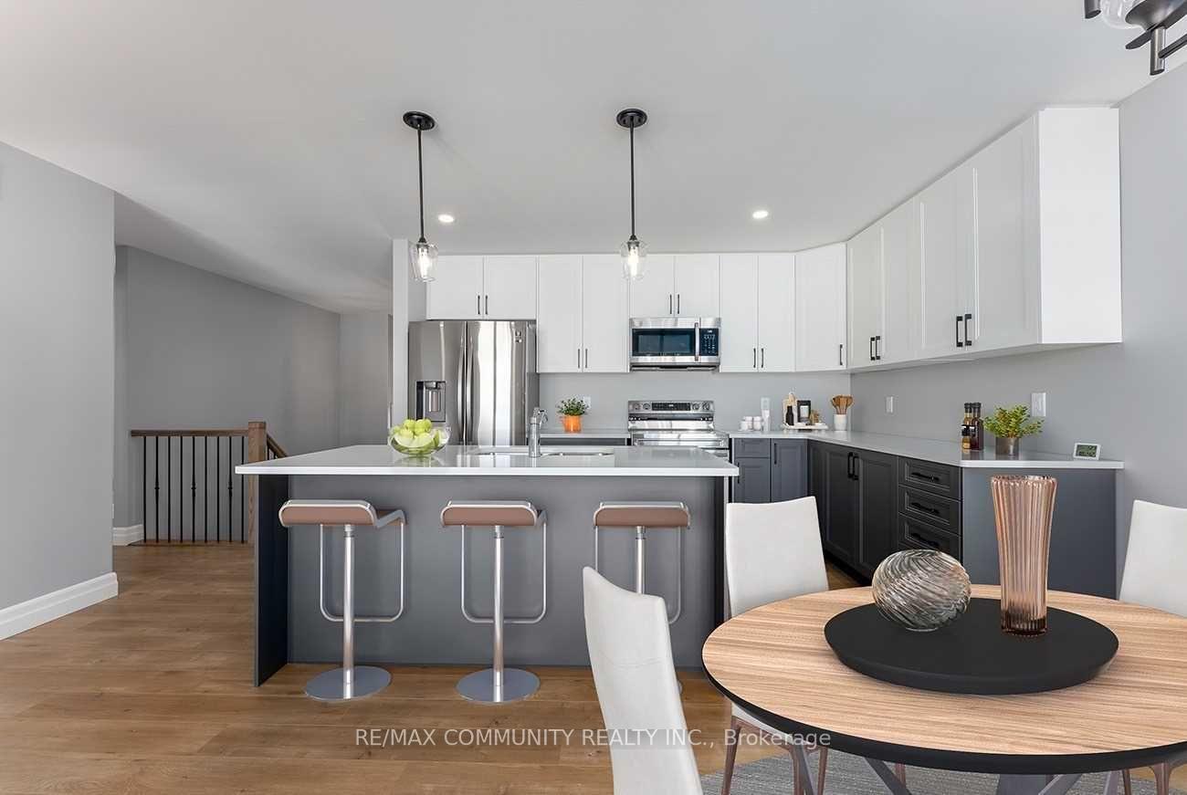 Photo 6 of 32 Cattail Crescent, Quinte West, Murray Ward — HOMEH