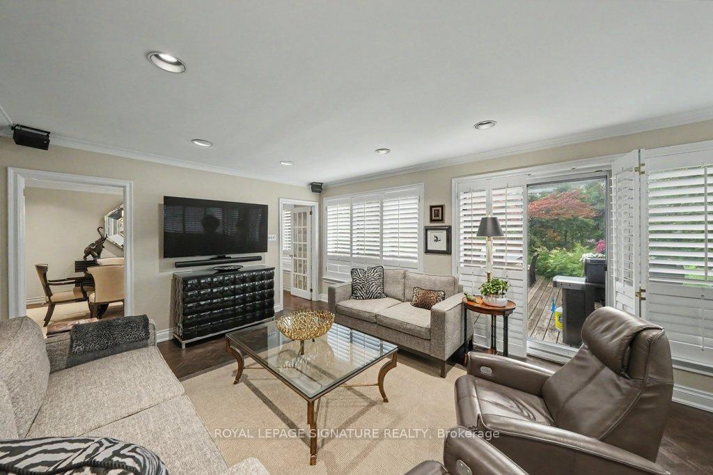 Photo 14 of 57 Wimpole Drive, North York, St. Andrew-Windfields — HOMEH