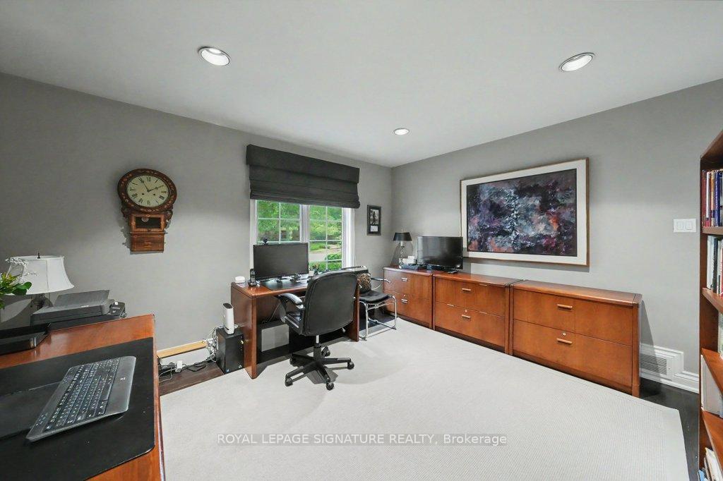 Photo 29 of 57 Wimpole Drive, North York, St. Andrew-Windfields — HOMEH