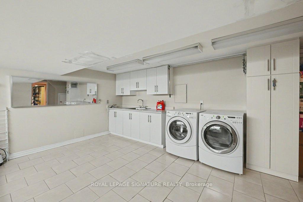 Photo 36 of 57 Wimpole Drive, North York, St. Andrew-Windfields — HOMEH