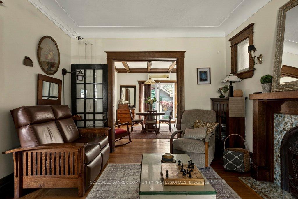 Photo 10 of 111 Spadina Avenue, Hamilton, Stipley — HOMEH