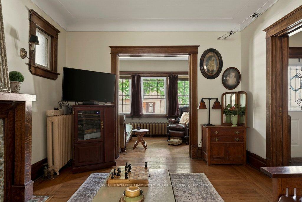 Photo 11 of 111 Spadina Avenue, Hamilton, Stipley — HOMEH