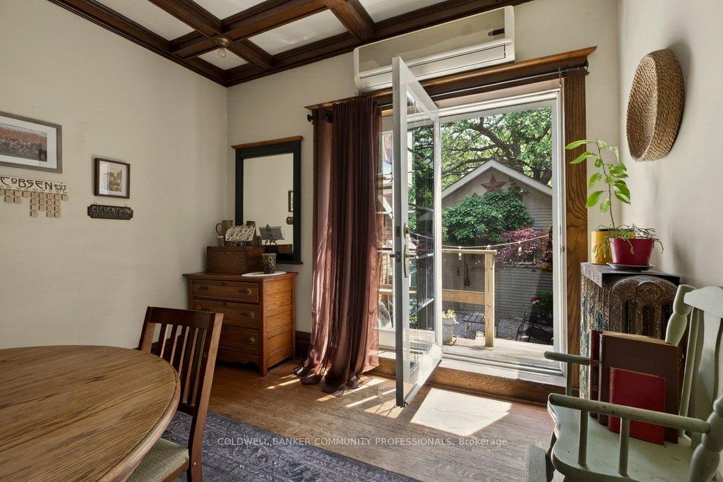 Photo 15 of 111 Spadina Avenue, Hamilton, Stipley — HOMEH