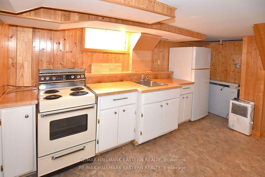 Photo 20 of 269 Aberdeen Avenue, Peterborough, Northcrest Ward 5 — HOMEH
