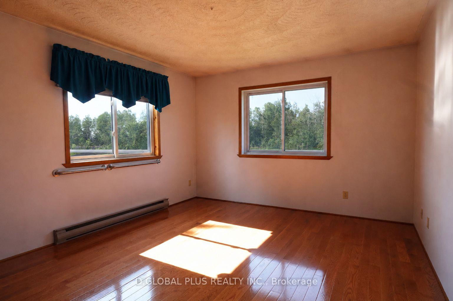 Photo 11 of 15628 Route 43, North Stormont, North Stormont (Finch) Twp — HOMEH