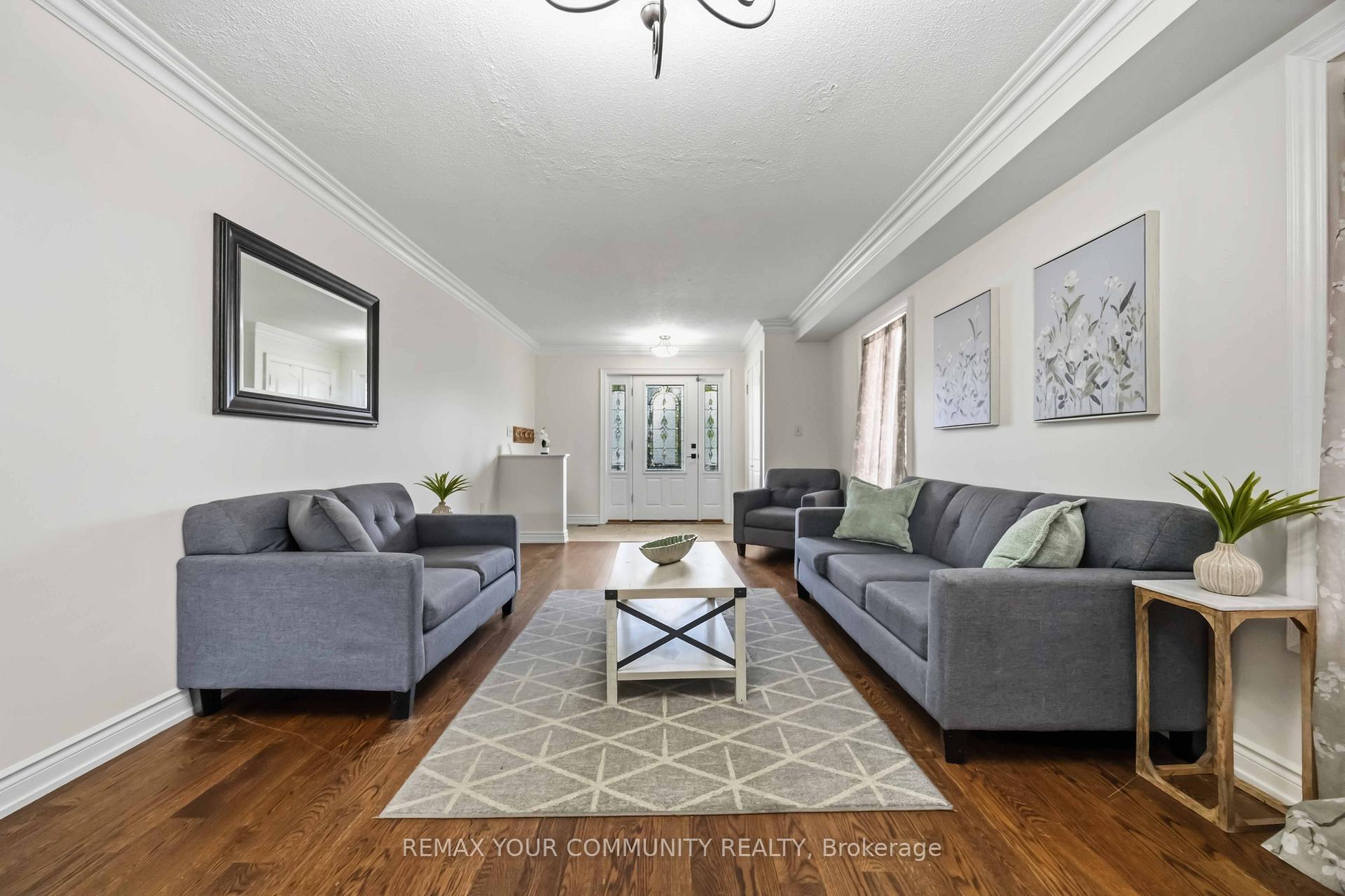 Photo 7 of 56 Hirst Avenue, Georgina, Keswick South — HOMEH