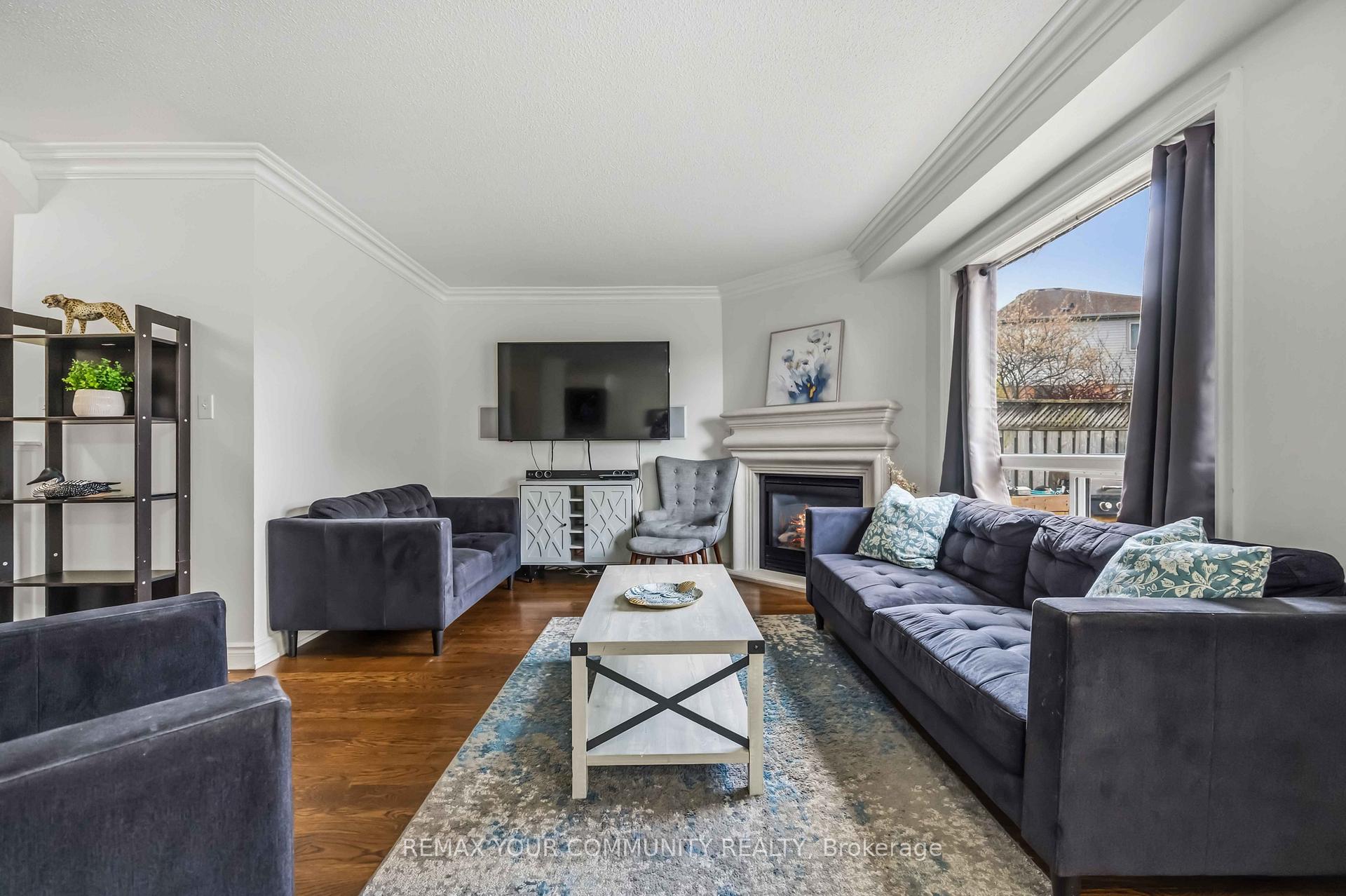 Photo 9 of 56 Hirst Avenue, Georgina, Keswick South — HOMEH