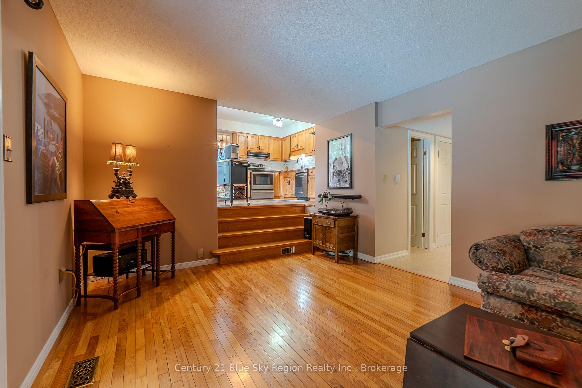 Photo 8 of 87 Labreche Drive, North Bay, Ferris — HOMEH