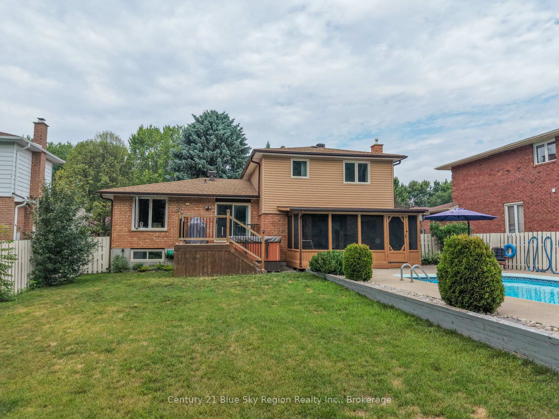 Photo 43 of 87 Labreche Drive, North Bay, Ferris — HOMEH